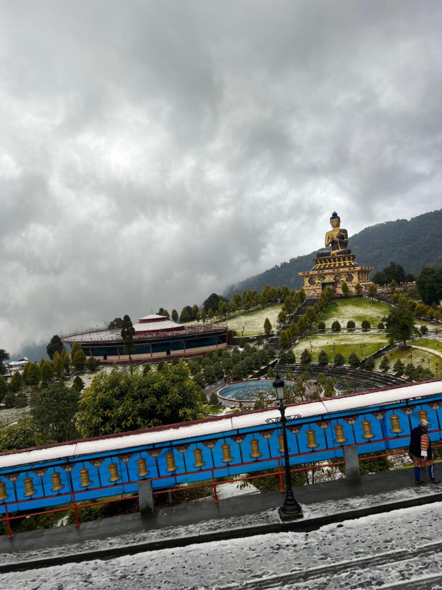 Hangkhim Homestay Ravangla Eksteriør bilde